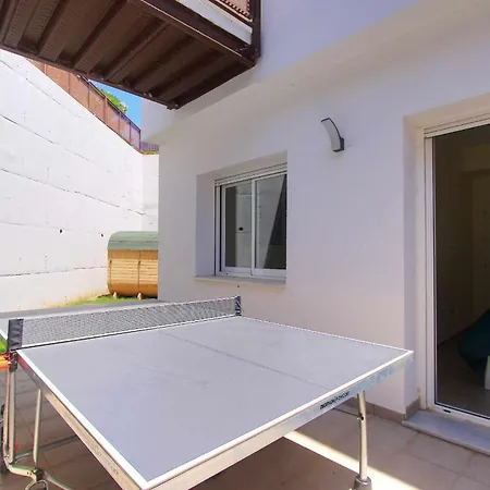 1166 Modern Luxury With Panoramic Golf Views Villa