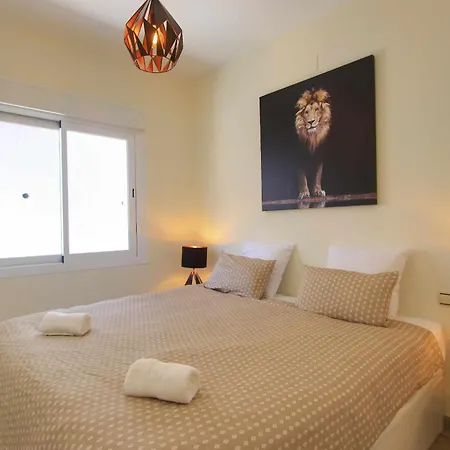 Villa 1166 Modern Luxury With Panoramic Golf Views *